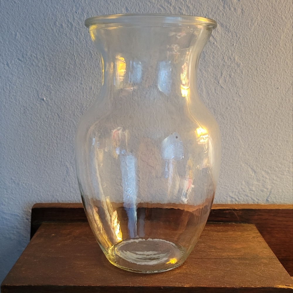 Classic clear vase